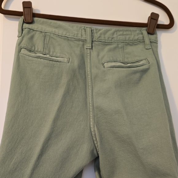 Levi's Olive Cargo Pants Size 24 - Picture 10 of 15